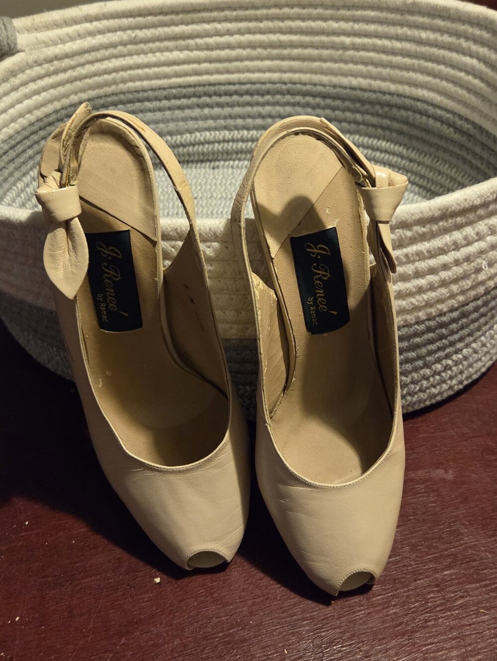 J.Renee Nude Peep-Toe Slingback Heels with Bow Accent Size 6